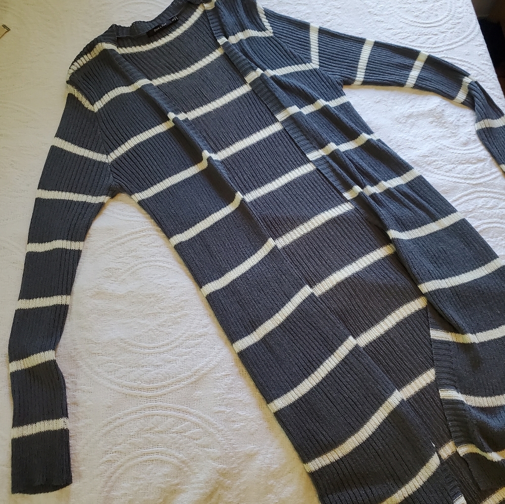NWOT Doe & Rae Duster Cardigan Sweater